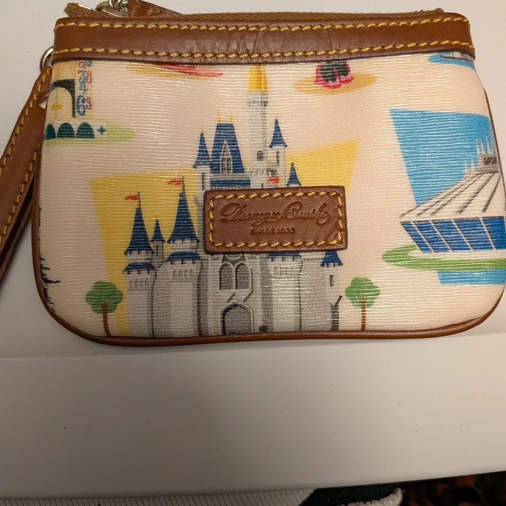 Disney World Retro Zip Wristlet by Dooney & Bourke W/ Keychain #1 - Picture 1 of 8